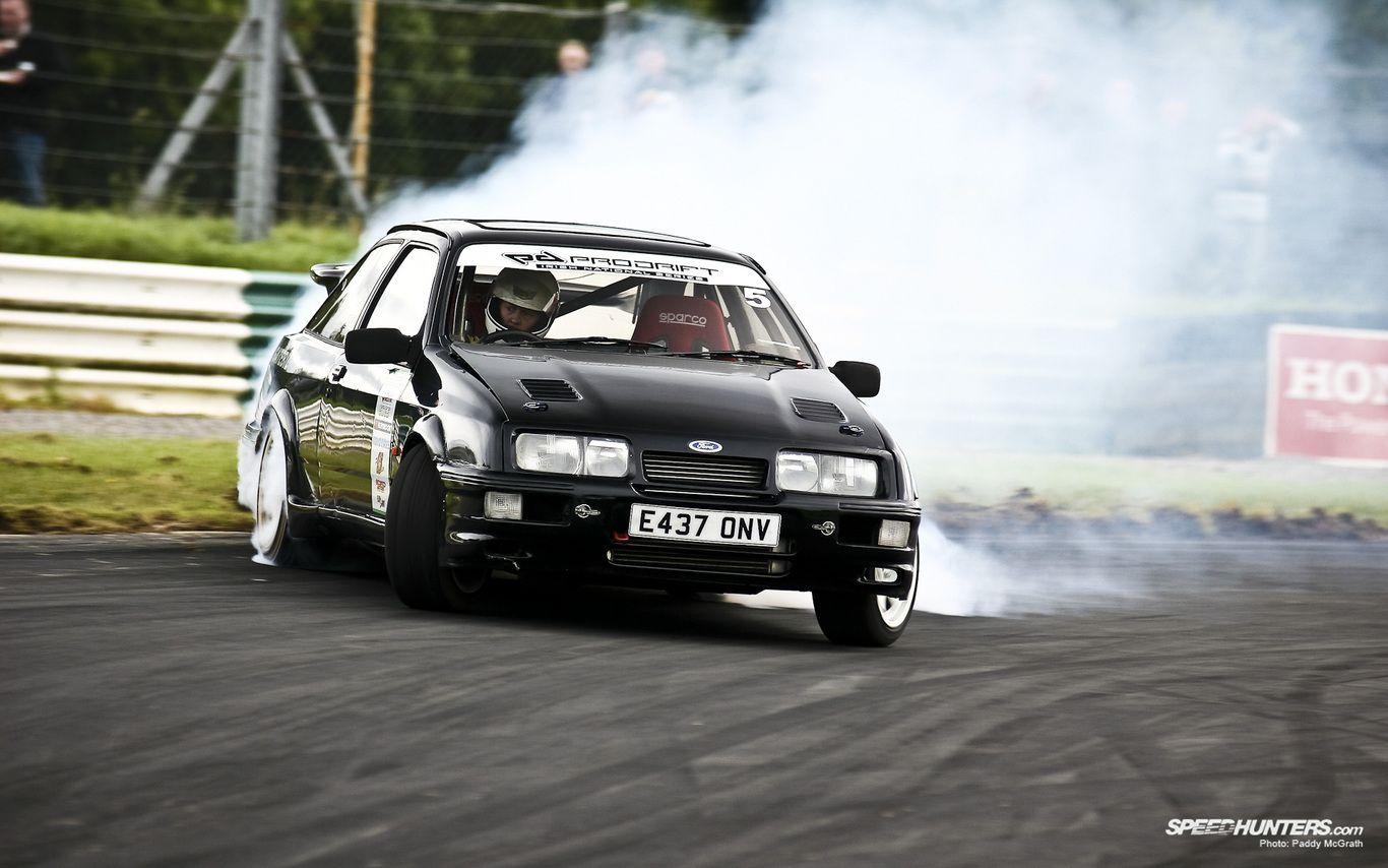 1366x854 Ford Sierra Wallpaper