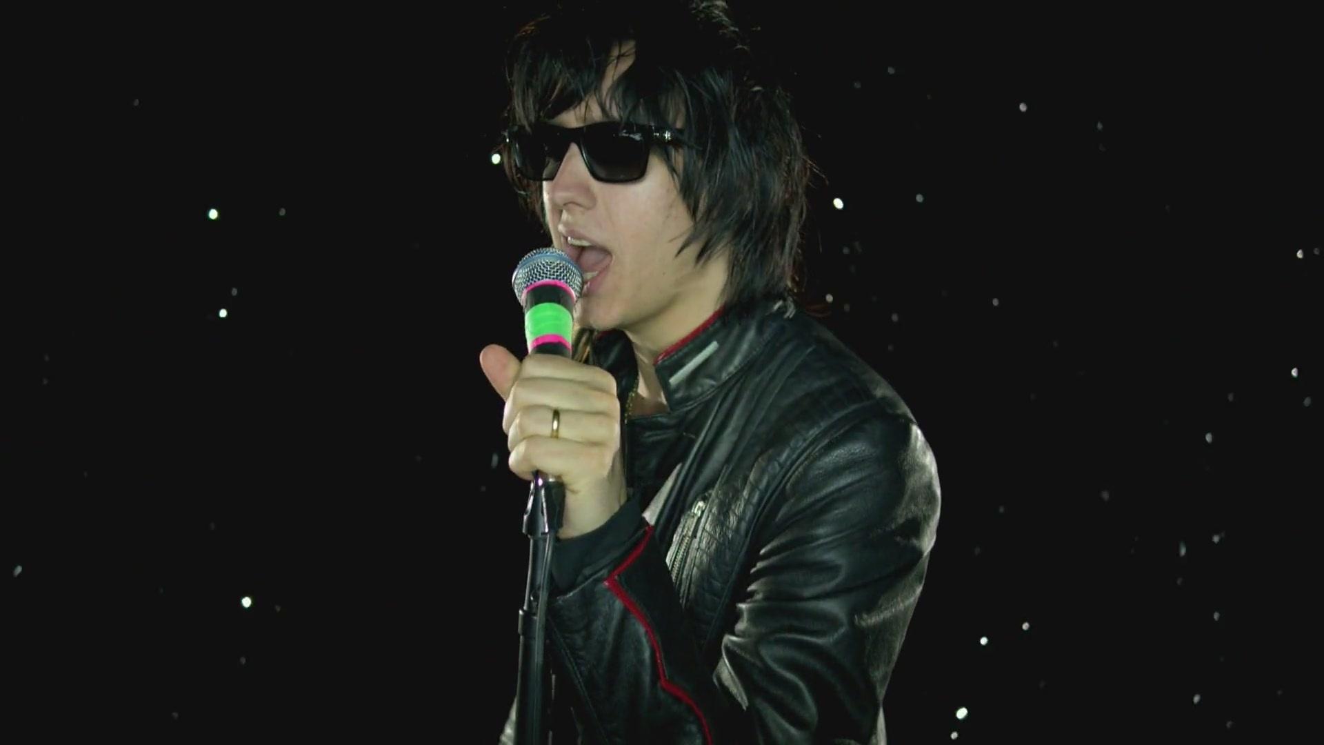 1920x1080 Hear The Strokes' Julian Casablancas Cover Two Velvet Underground Classics