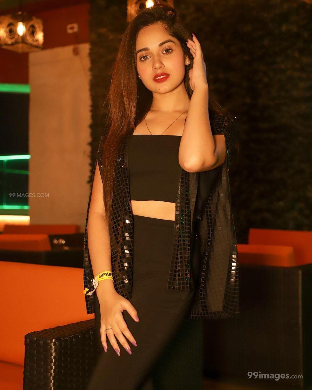 1080x1350 Jannat Zubair Rahmani Beautiful HD Photo & Mobile Wallpaper HD (Android IPhone) (1080p) (png Jpg) (2021)