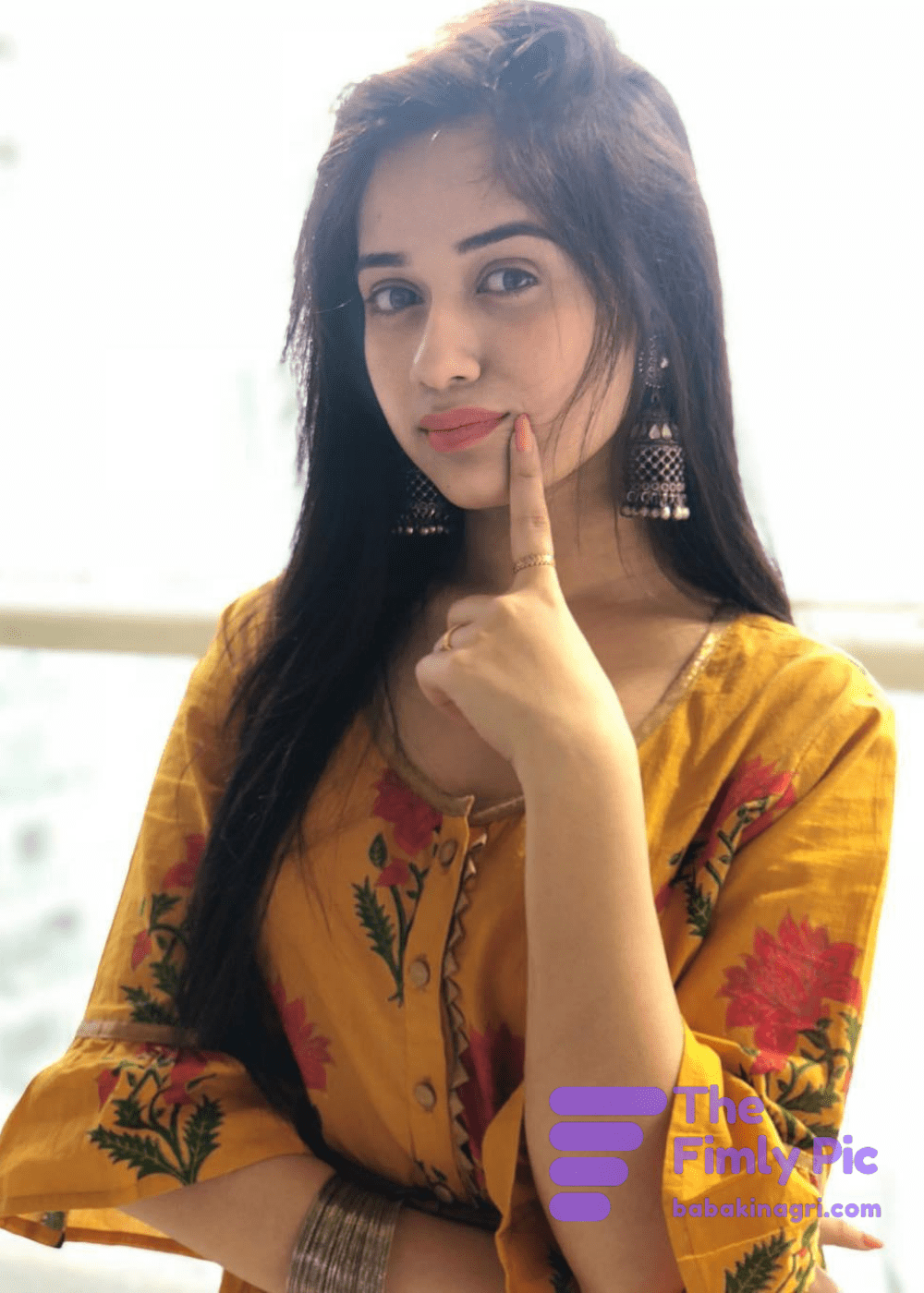 1000x1400 Jannat Zubair Rahmani HD Image