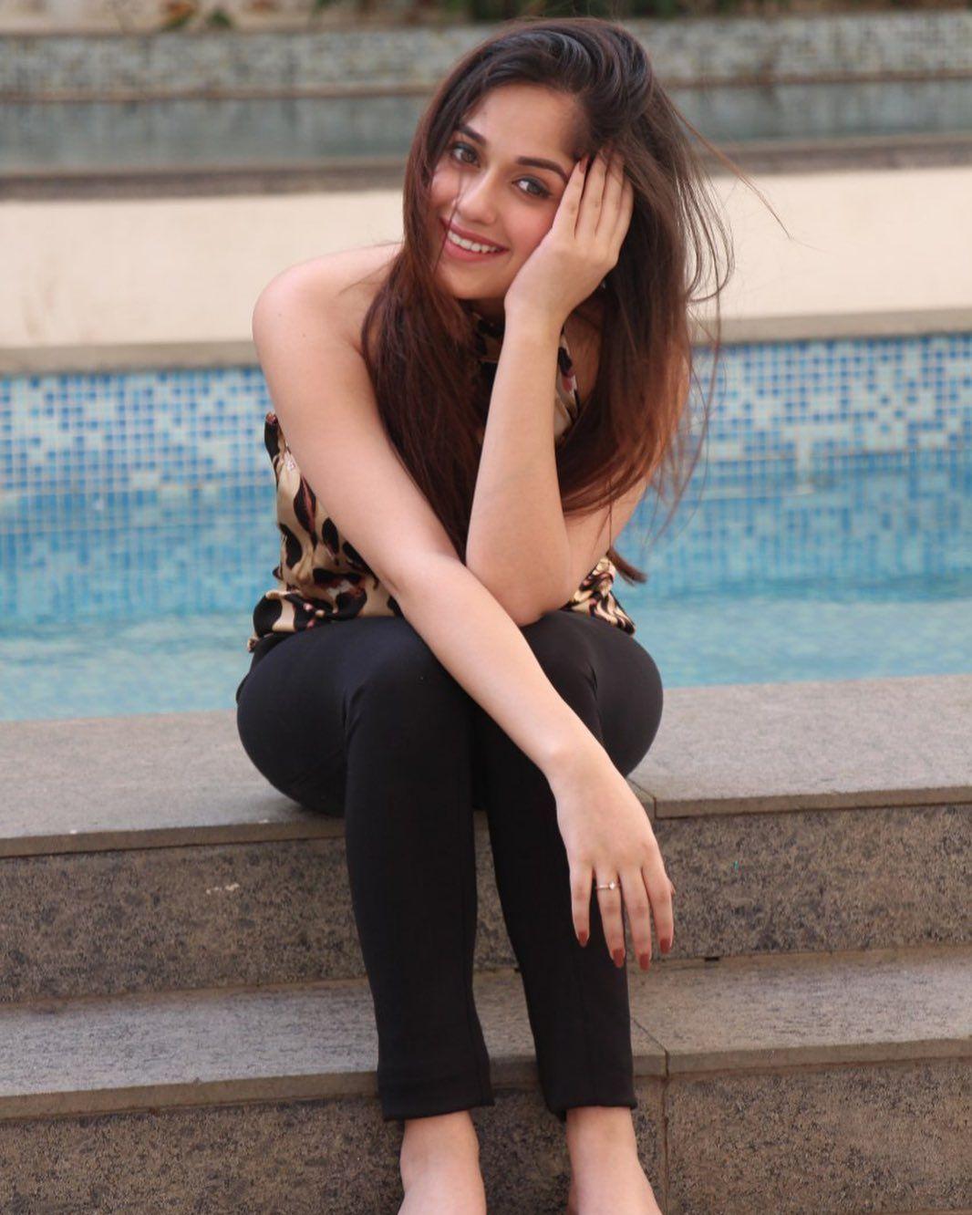 1066x1332 Stylish Jannat Zubair Dpz Instagram
