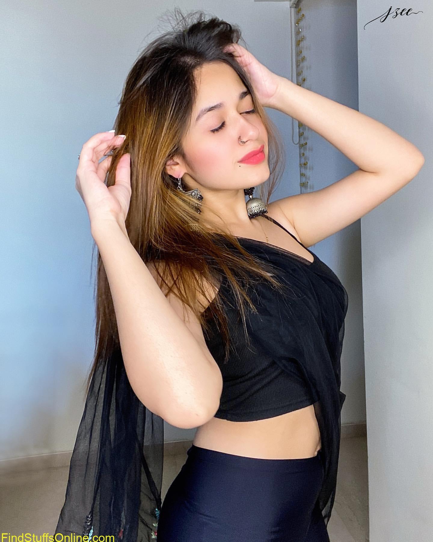 1440x1800 Jannat Zubair Rahmani Latest HD Image