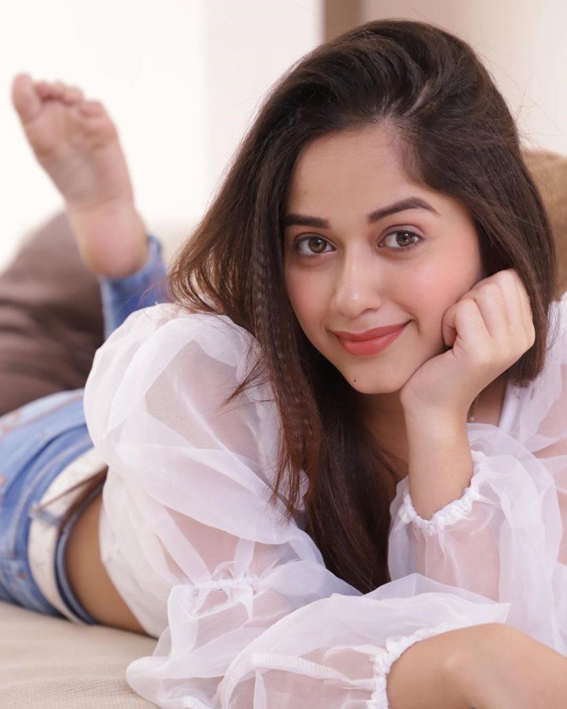 819x1024 Jannat Zubair Rahmani Hot Bikini Image Wallpaper Pics & HD Photo