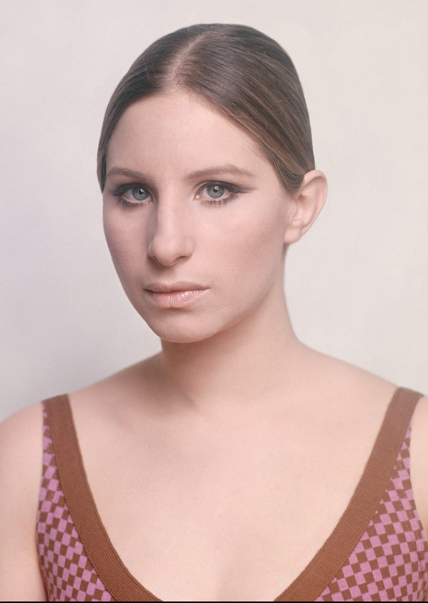 1419x2000 Barbra Streisand, Plaza Hotel, New York, 1969 Luntz Gallery
