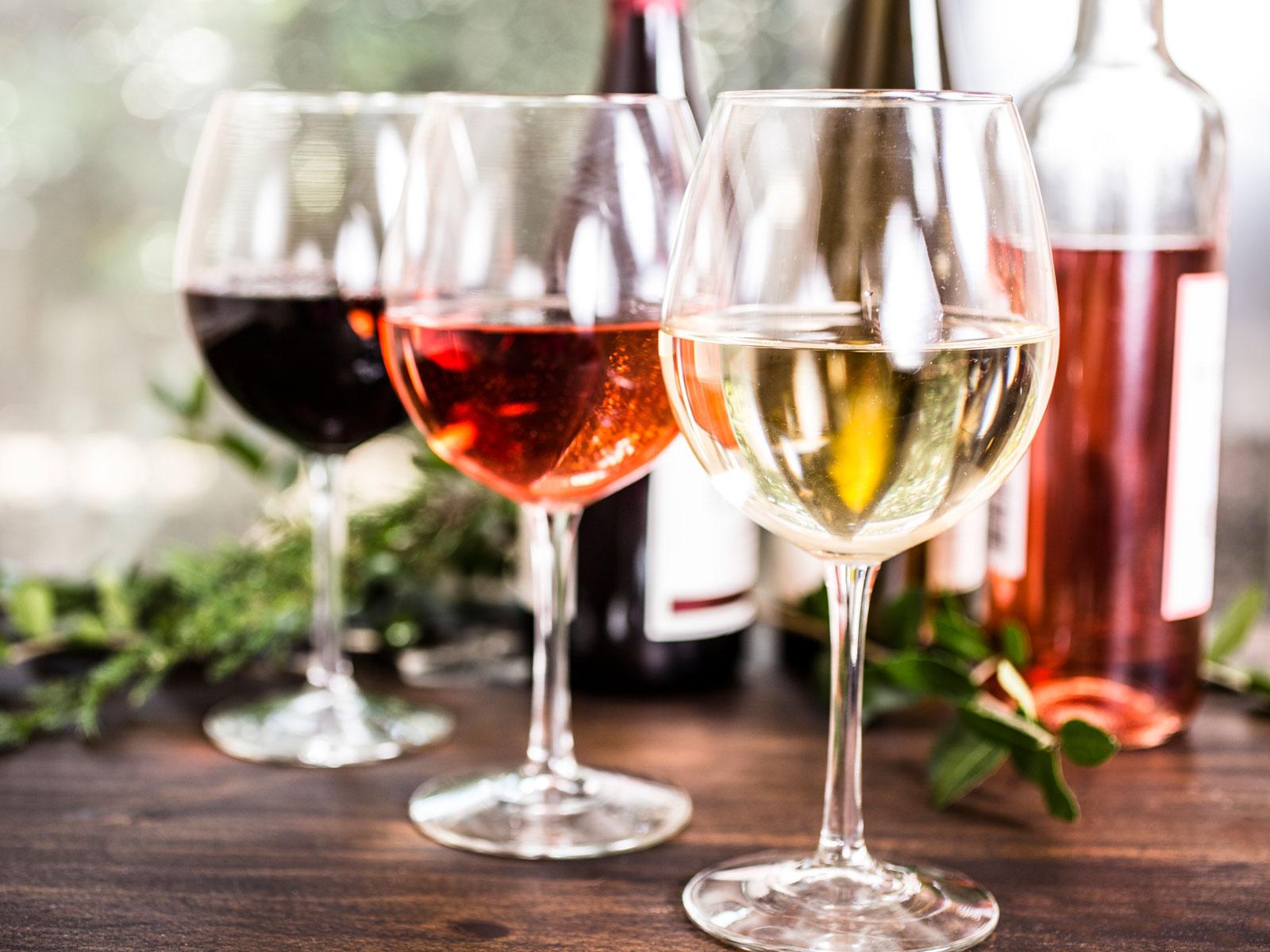 1600x1200 America's Favorite Red and White Wine Varieties, According to YouGov. Food & Wine