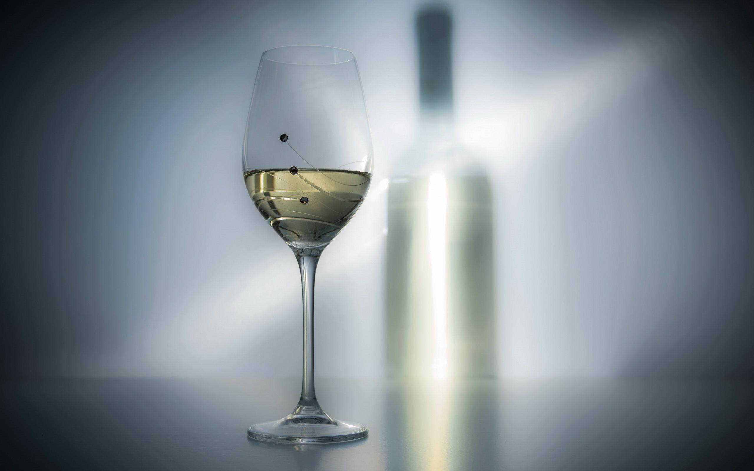 2560x1600 Wine, Glass Of Wine, White Wine, Wine Bottle Wine Bottle And Glass
