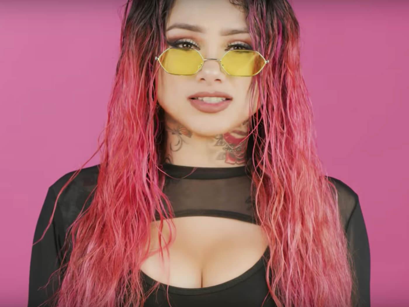 1400x1050 Free download Snow tha Product flaunts her language skills on Bilingue labfm [1400x1050] for your Desktop, Mobile & Tablet. Explore Snow Tha Product Wallpaper. Snow Tha Product Wallpaper, Best