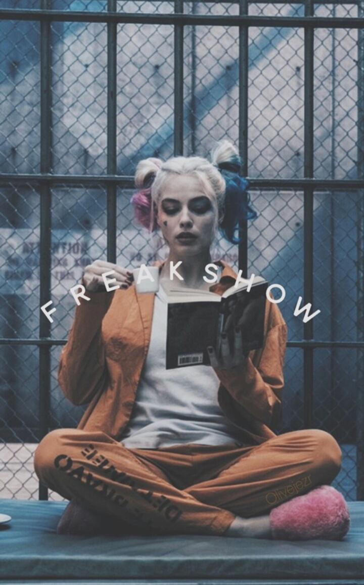720x1157 Harley Quinn Wallpaper iPhone Joker
