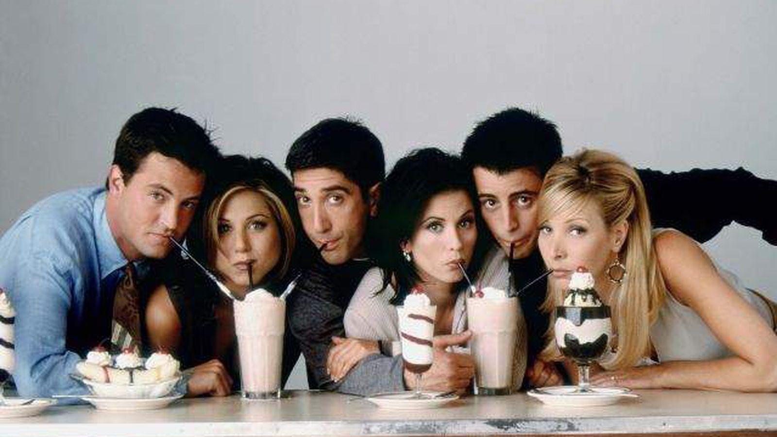 1600x900 We're either getting a Friends reunion or Matthew Perry is pregnant