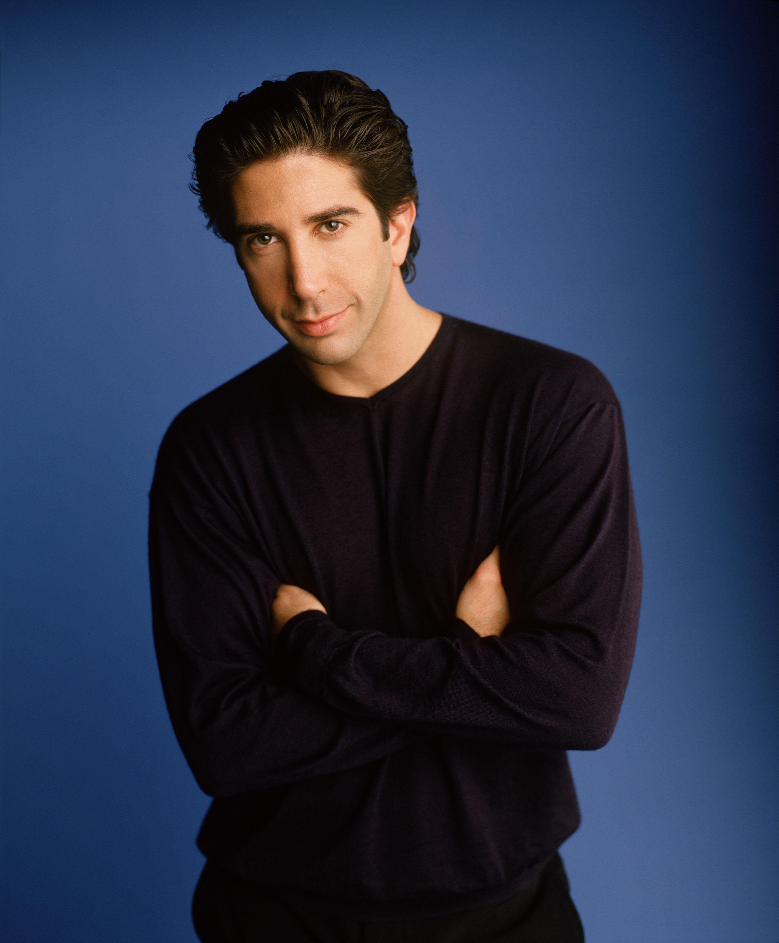 2479x3000 Friends' Cast Then and Now—How Actors Looked in the 90s Compared to Today