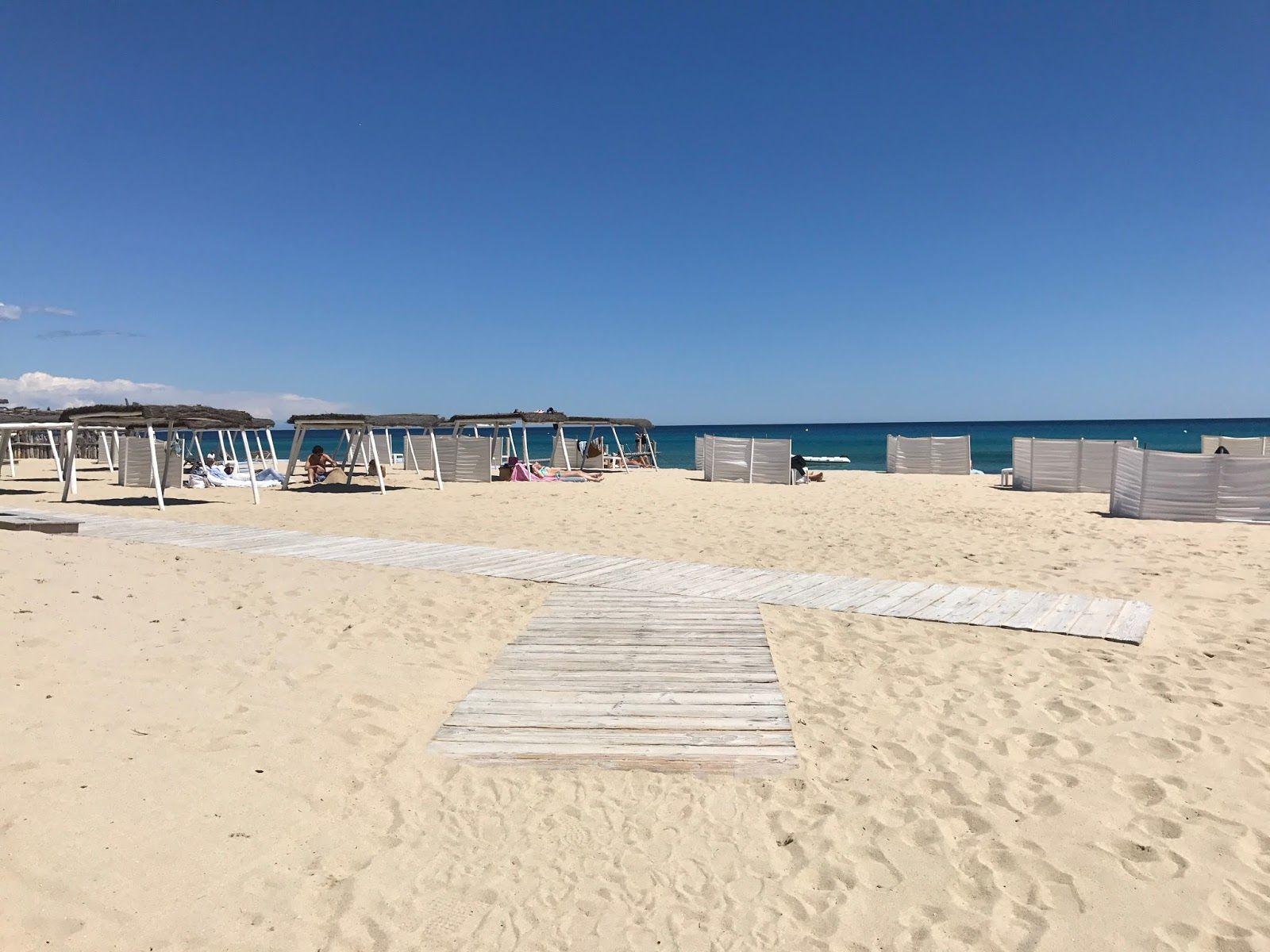 1600x1200 Melaines Insights : Travel Saint Tropez, France? Don't Miss Le Club