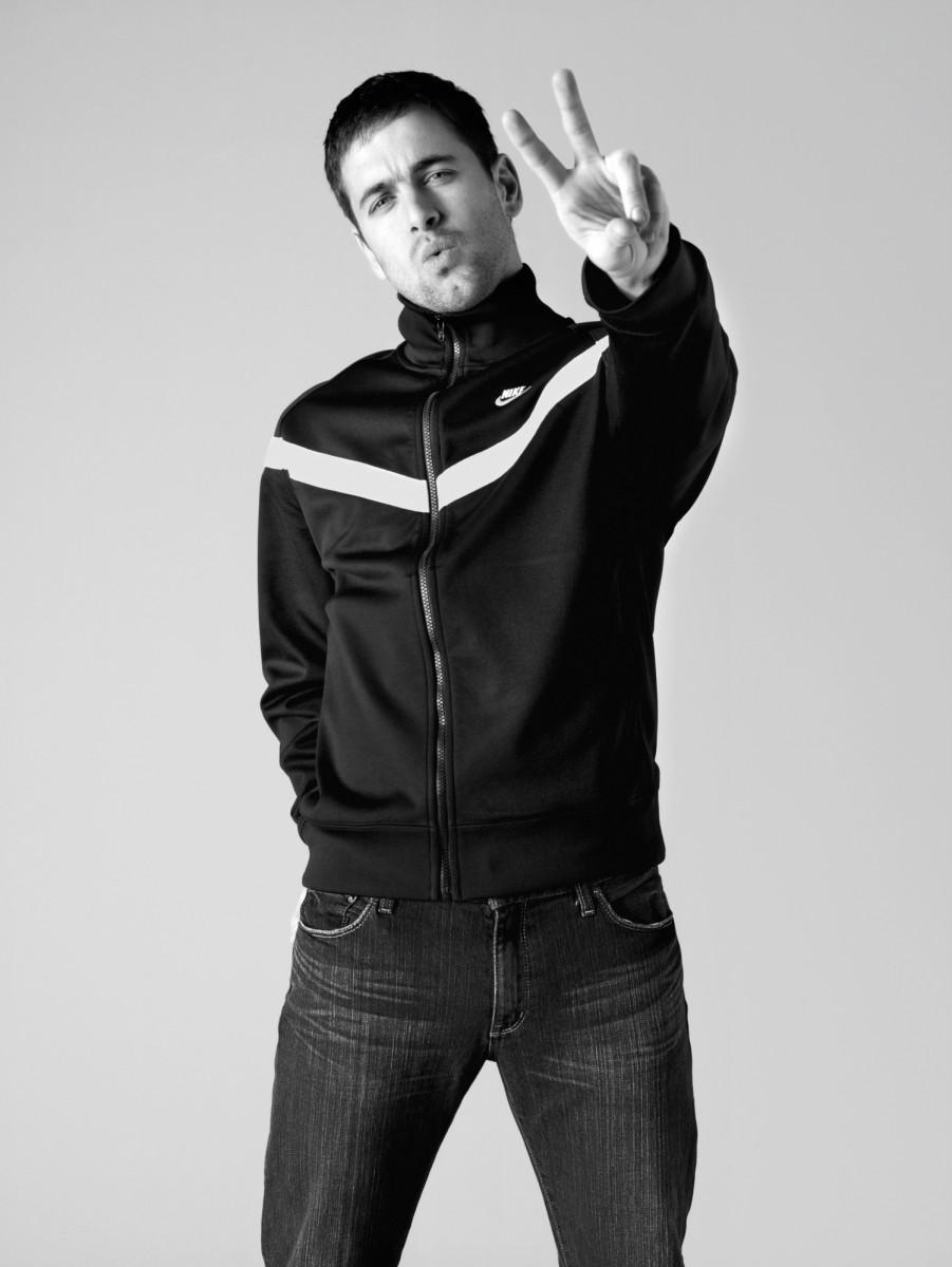 901x1200 Joe Cole wallpaper