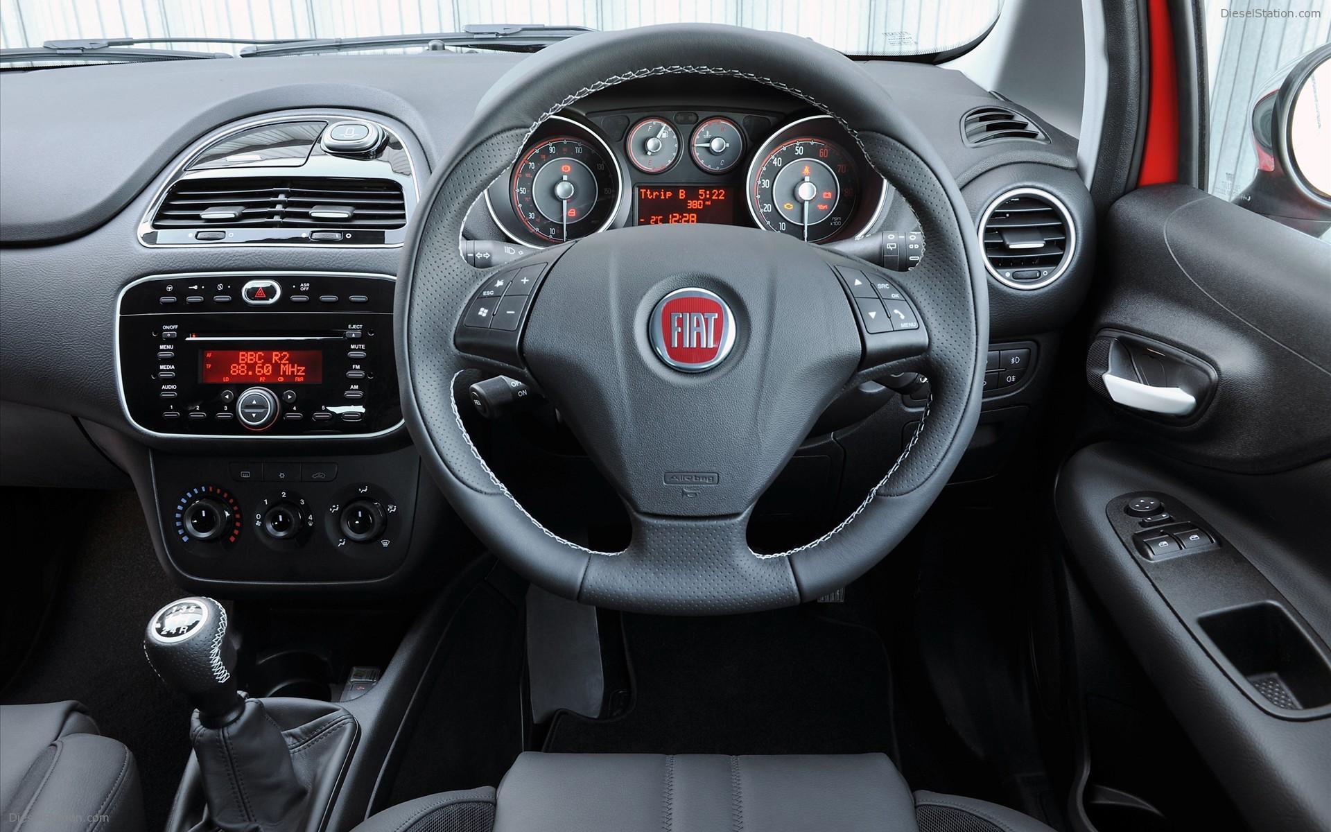 1920x1200 Fiat Punto Evo 2010 Widescreen Exotic Car Wallpaper of 12 : Diesel Station