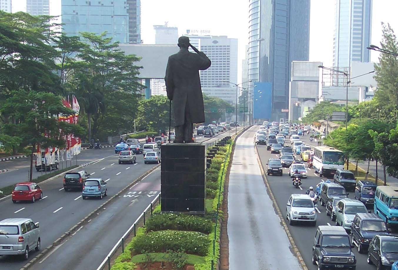 Indonesia City Wallpapers Top Free Indonesia City Backgrounds Wallpaperaccess