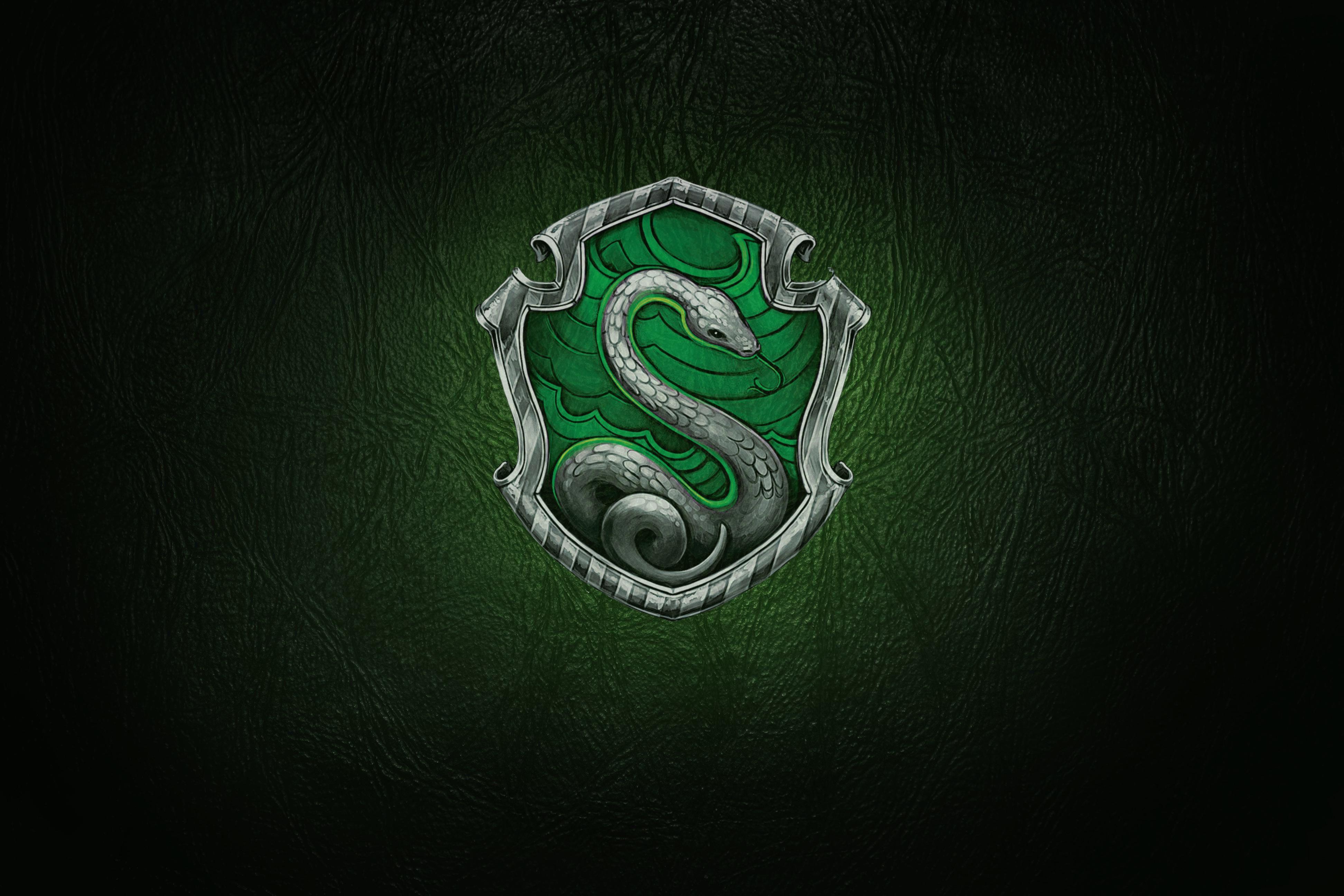 3888x2592 iPhone Wallpaper Slytherin Quidditch