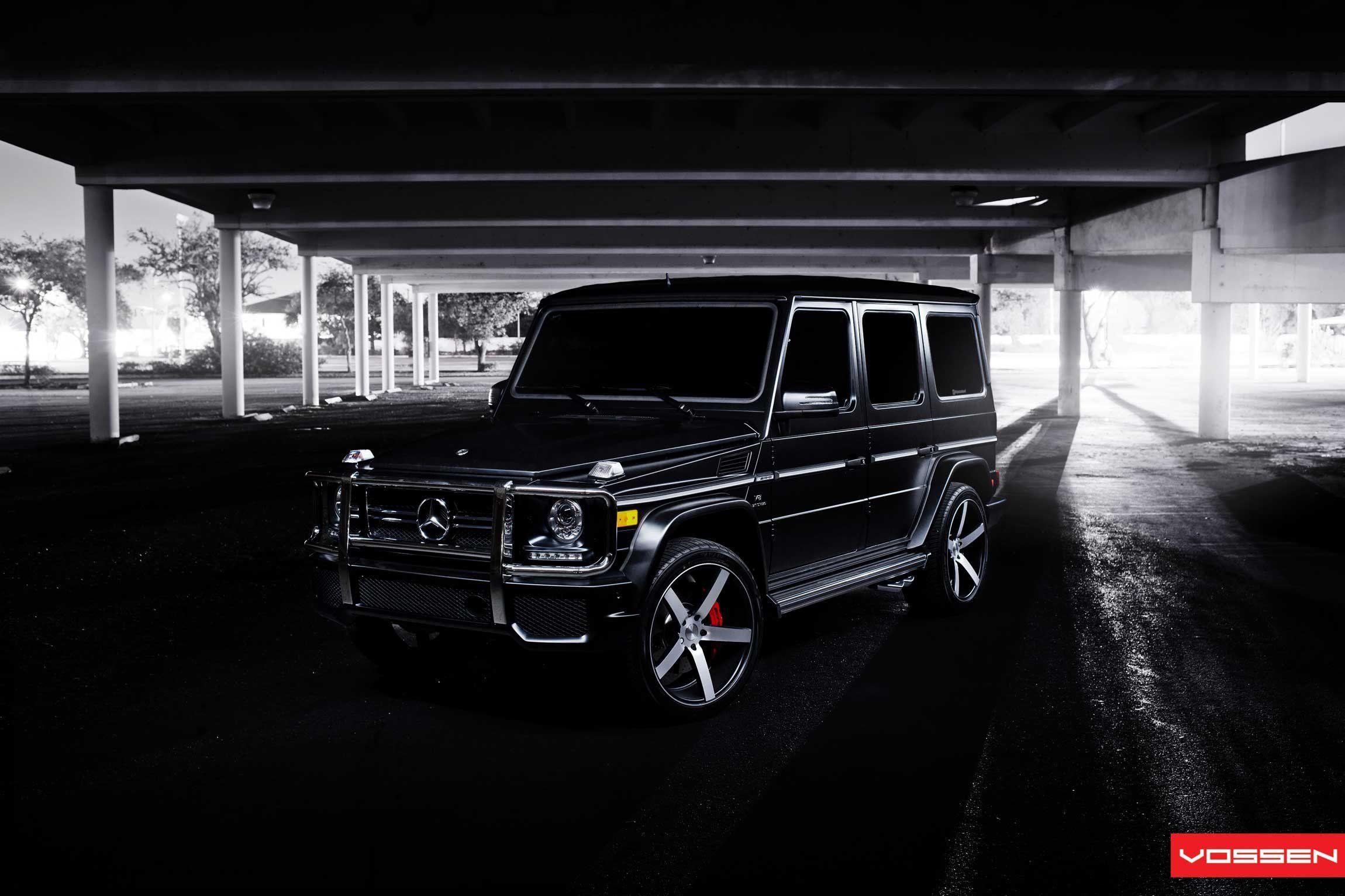 2300x1533 Mercedes G Class Wallpaper