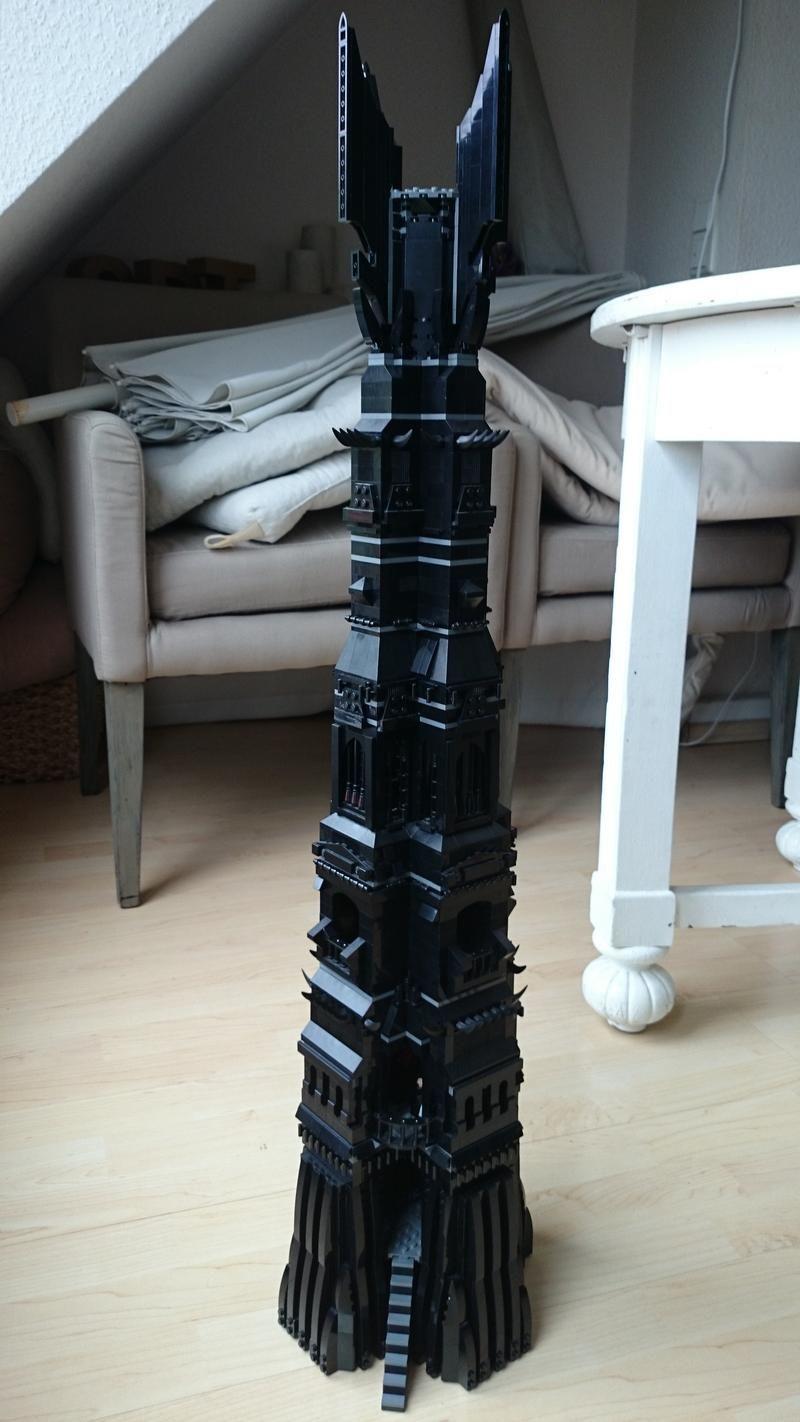 800x1422 Orthanc added height mod for Barad Dur. Minecraft projects, Amazing minecraft, Cool lego creations