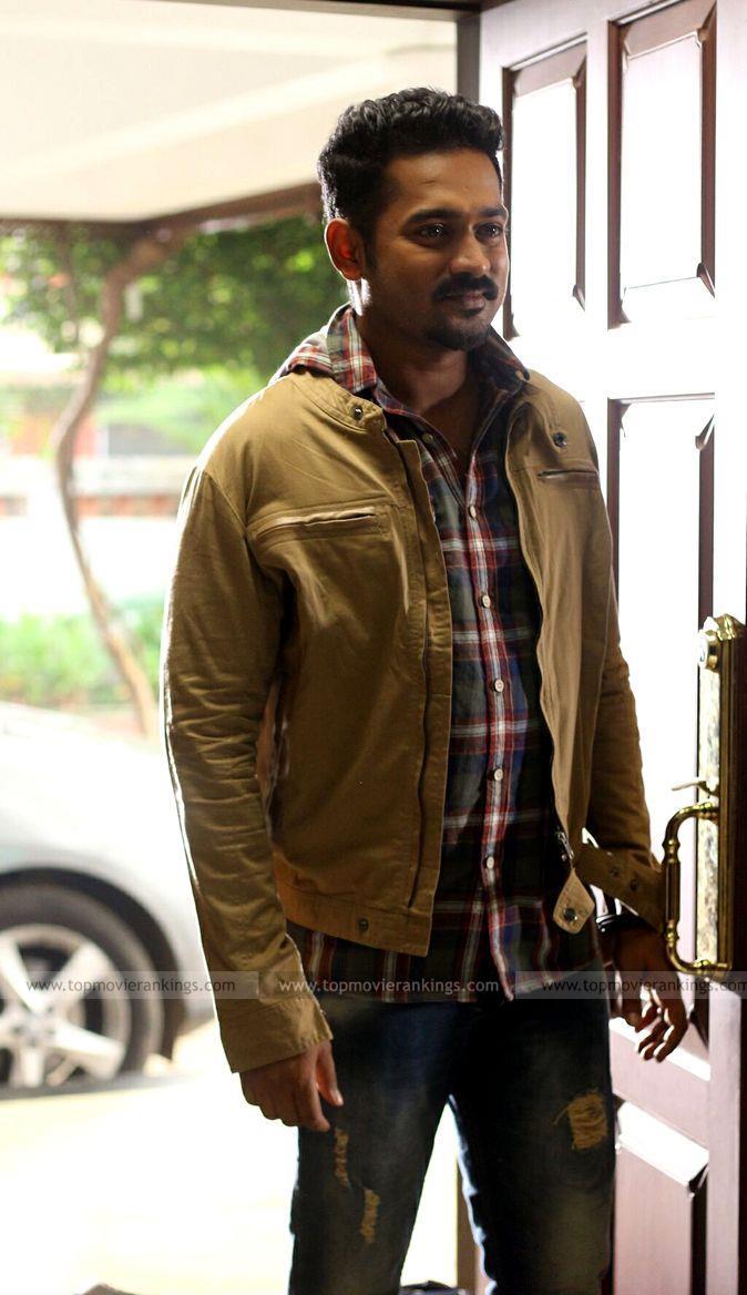 674x1168 3811 Asif Ali Honey Bee 2 Malayalam Movie Stills