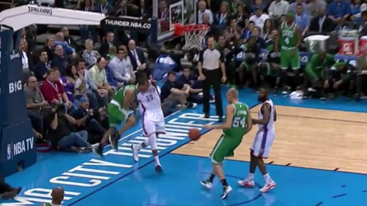 1280x720 Kevin Durant gets dunked on by Avery Bradley (Feb 2012)