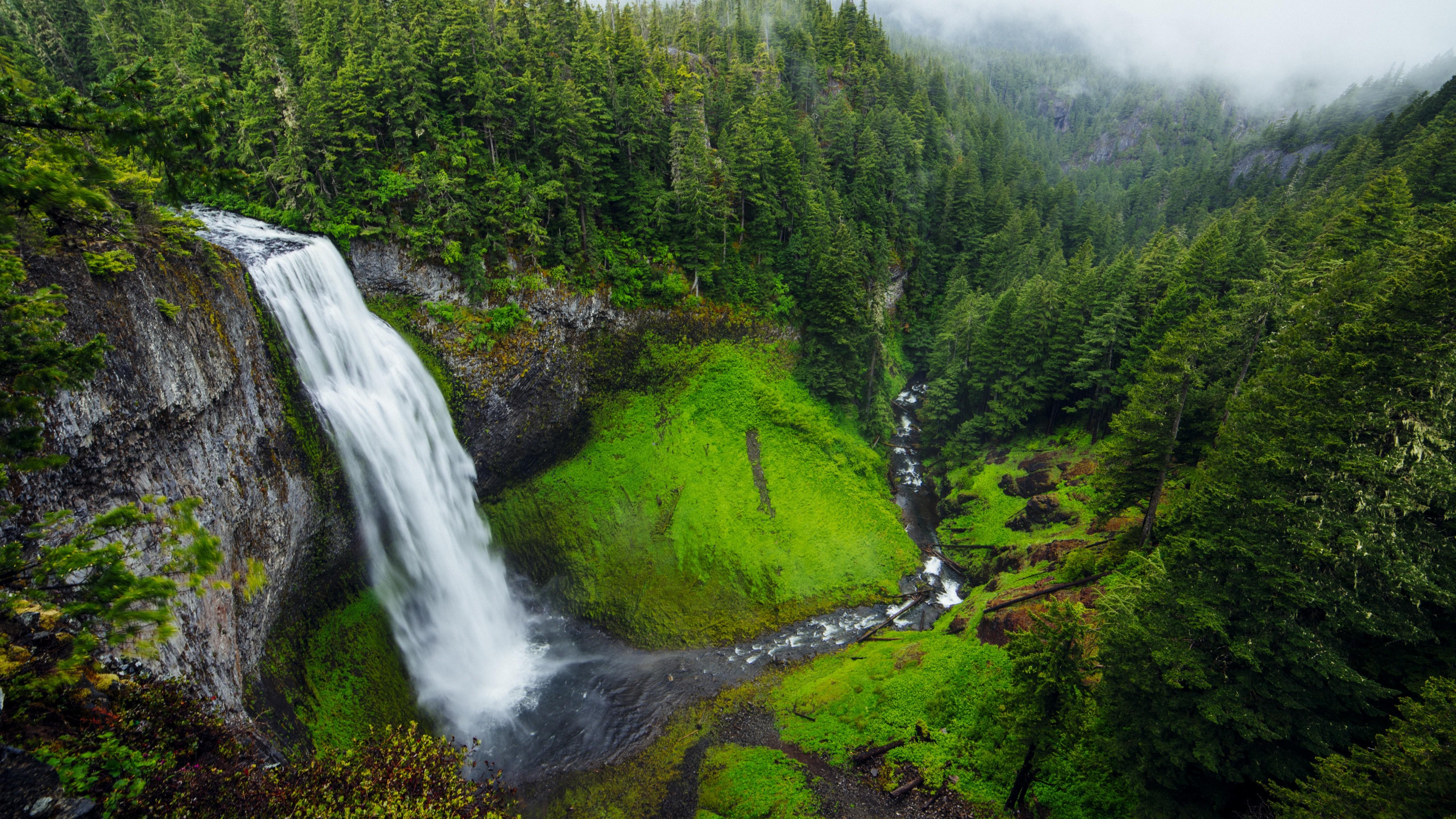 5120x2880 Waterfall in Mars Hill North Carolina Wallpaper 5k Ultra HD