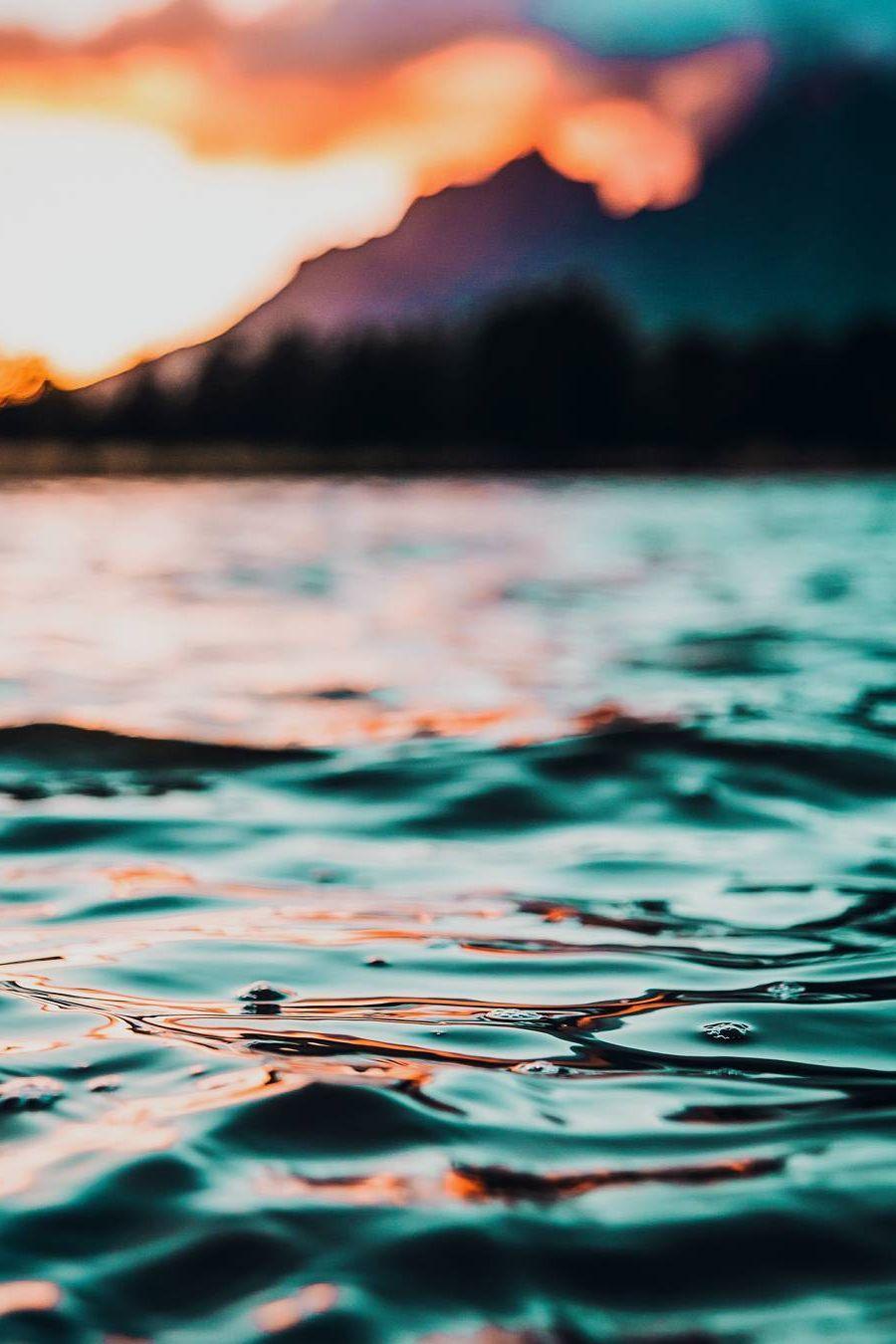 900x1350 lsleofskye: “Bubbles ”. Ocean wallpaper, Nature wallpaper, Ocean photography