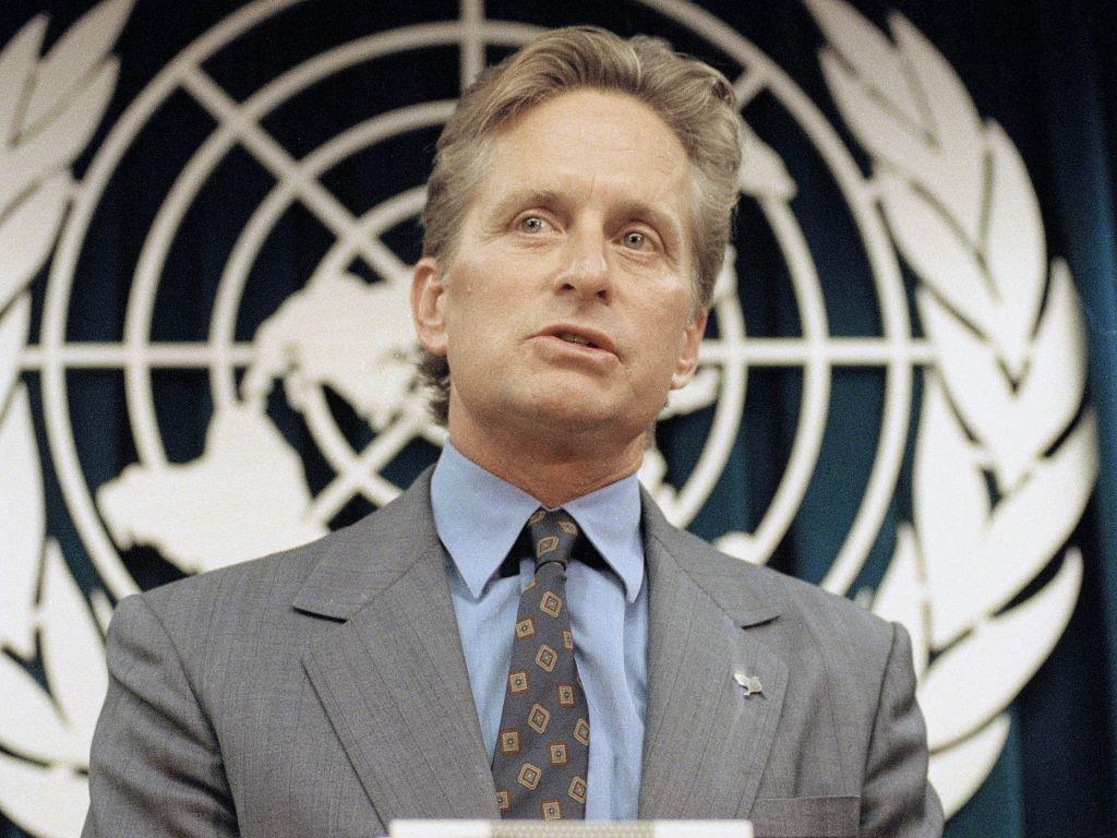 1024x768 Michael Douglas wallpaperx768
