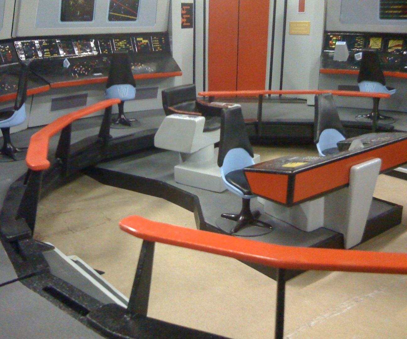 1296x1080 Star Trek Enterprise Bridge Playset : 21 Steps (with Picture)