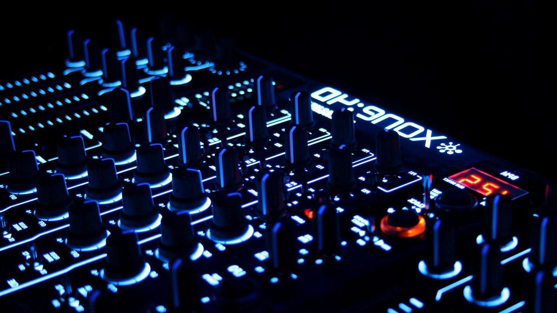 DJ Remix Wallpapers Top Free DJ Remix Backgrounds WallpaperAccess