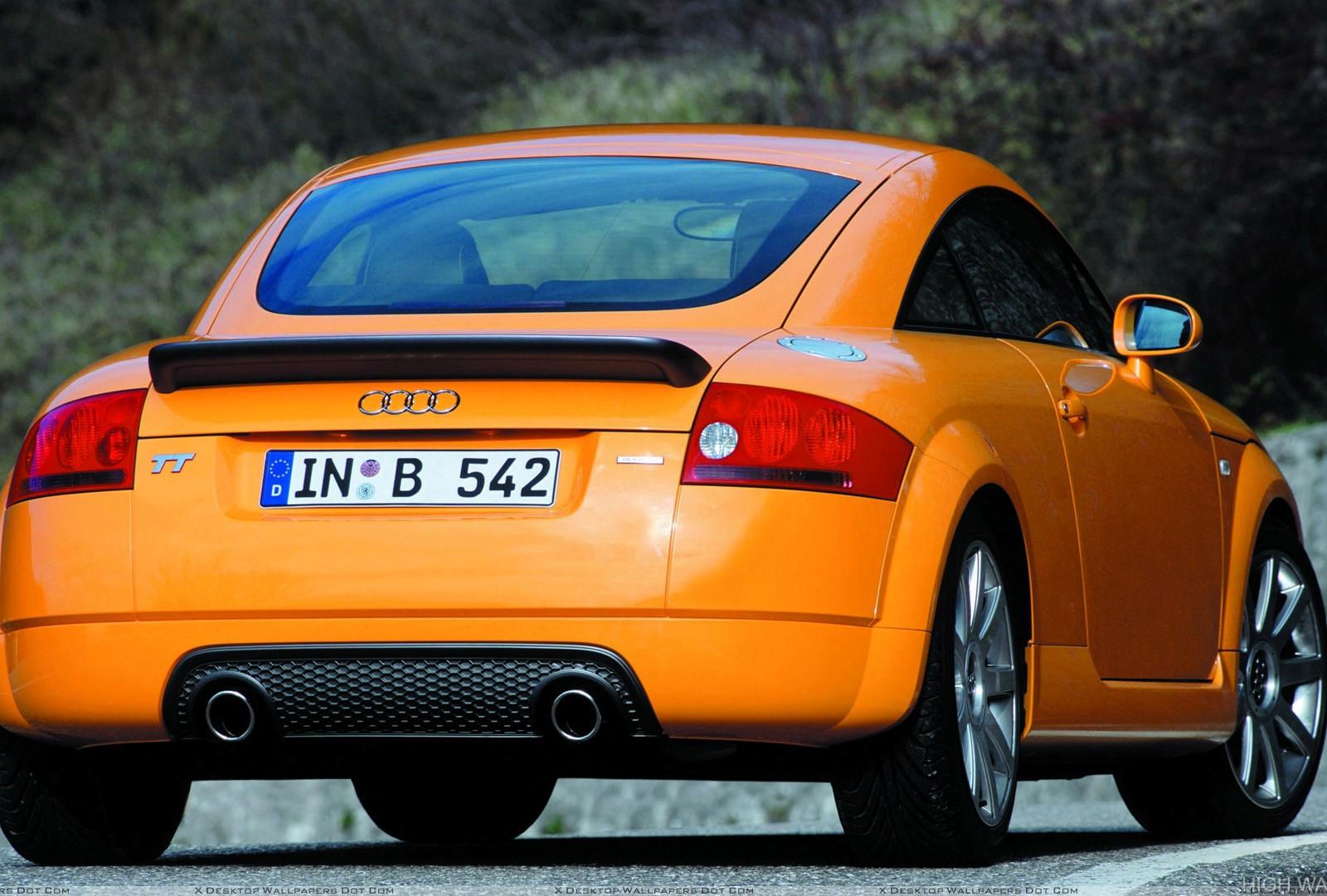1600x1080 Back Pose of 2002 Audi TT 3.2 Quattro In Orange HD Wallpaper