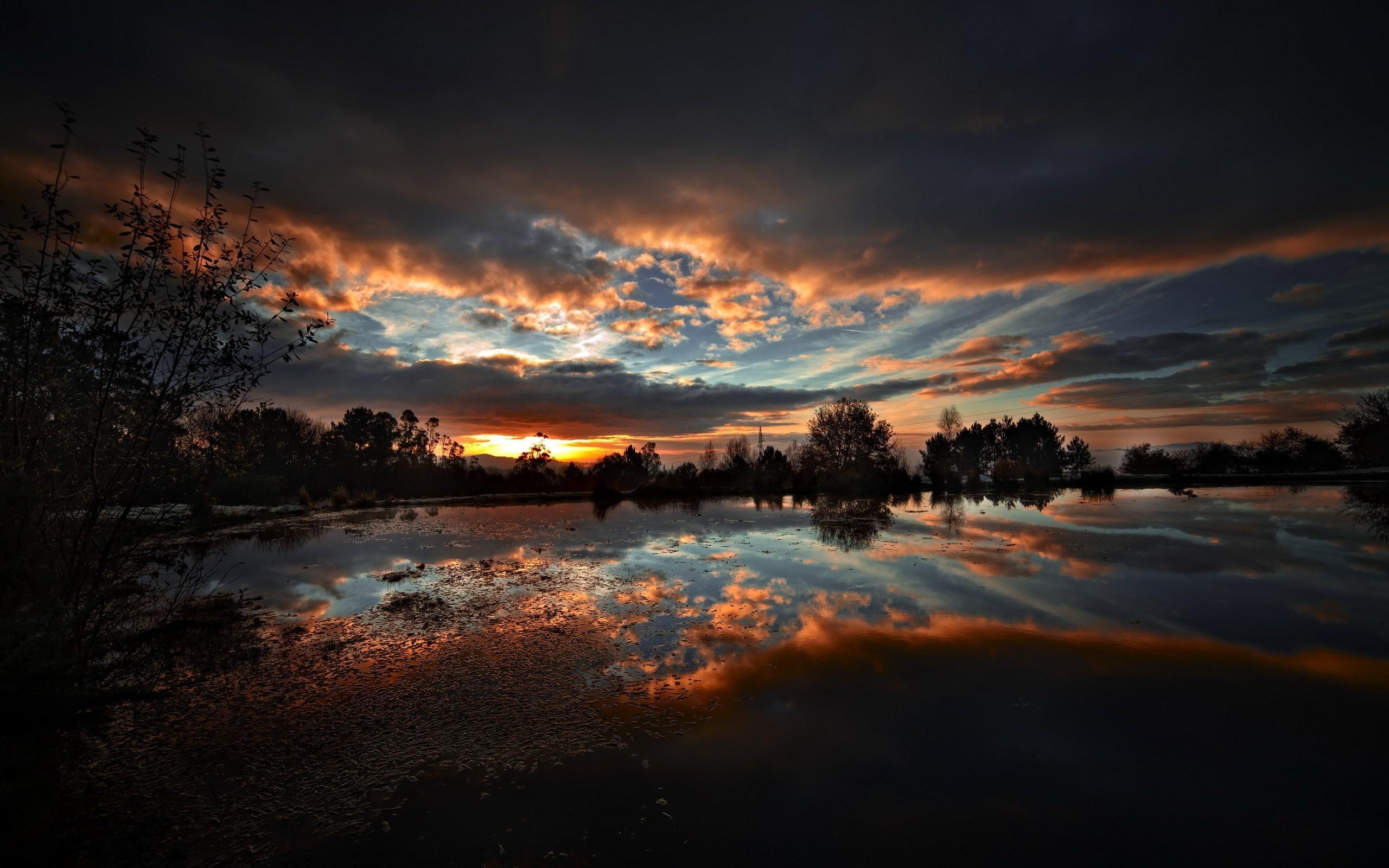 2560x1600 Dark Sunset Desktop Wallpaper
