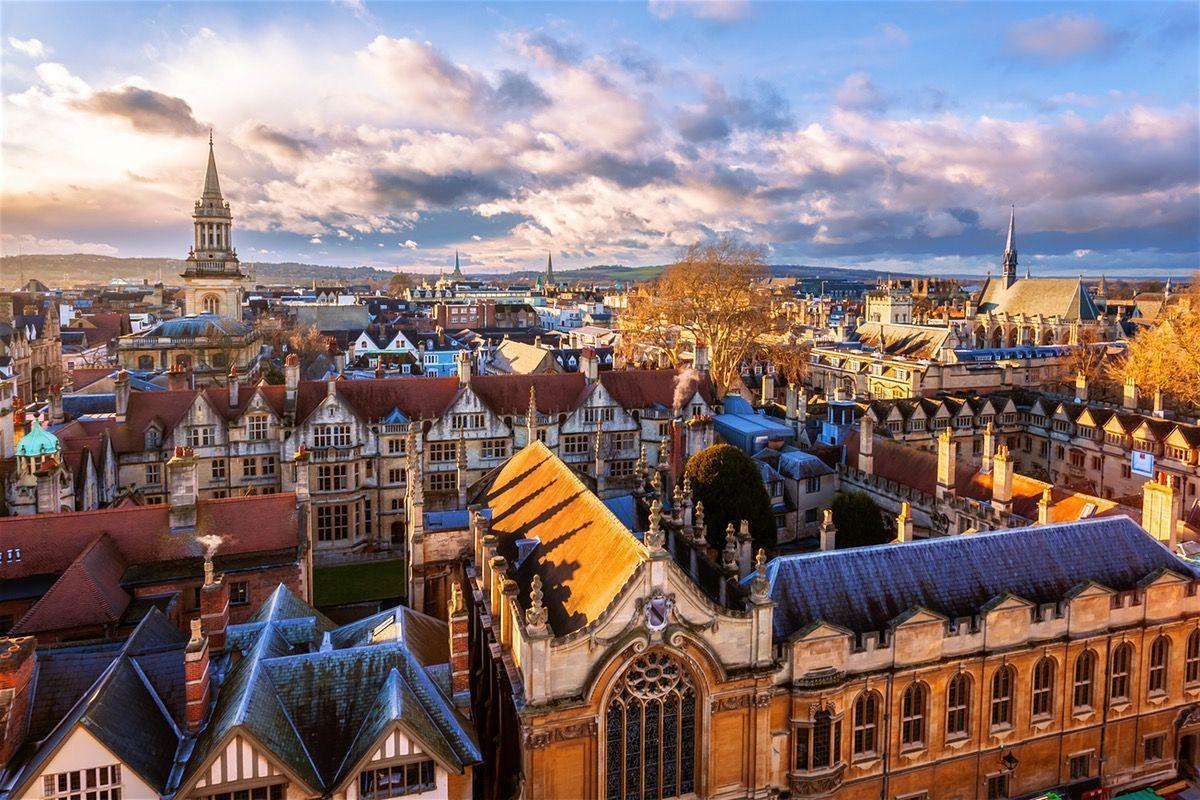1200x800 Oxford Wallpaper