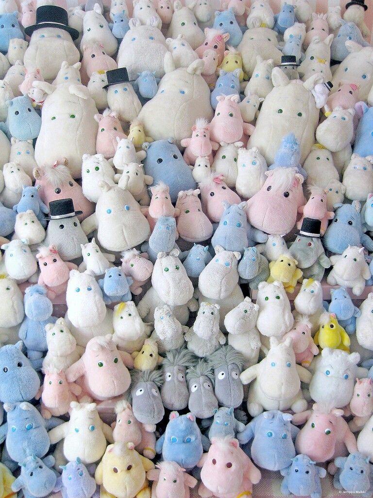 768x1024 Plushies Wallpaper