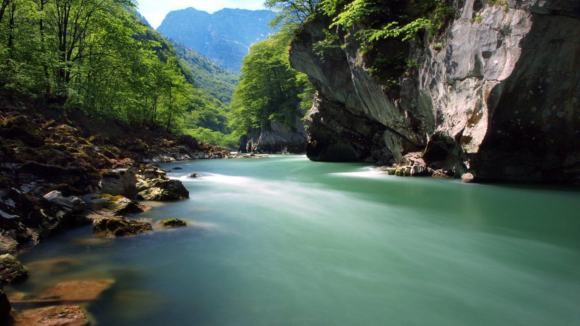 1920x1080 River Aubachfall Green Stream From The Gorge Between Egelshehrendle And Einberg Salzburg Austria HD Wallpaper 1920x1200 :