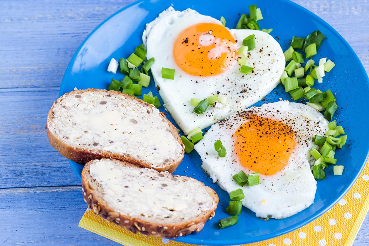 1280x853 Desktop Wallpaper Heart Fried egg Two Butterbrot Food Plate Wood