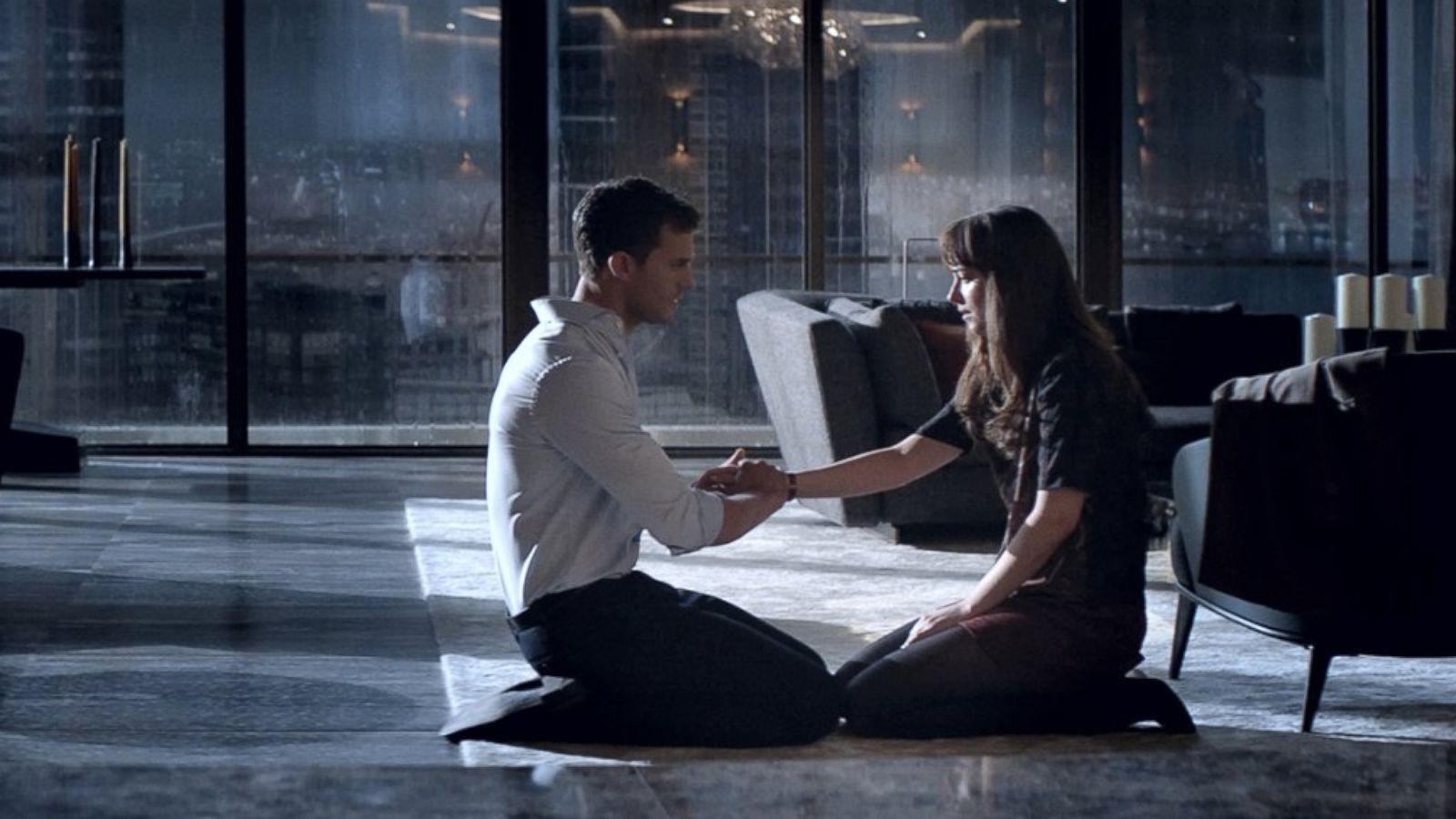 1600x900 Fifty Shades Darker' Extended Released