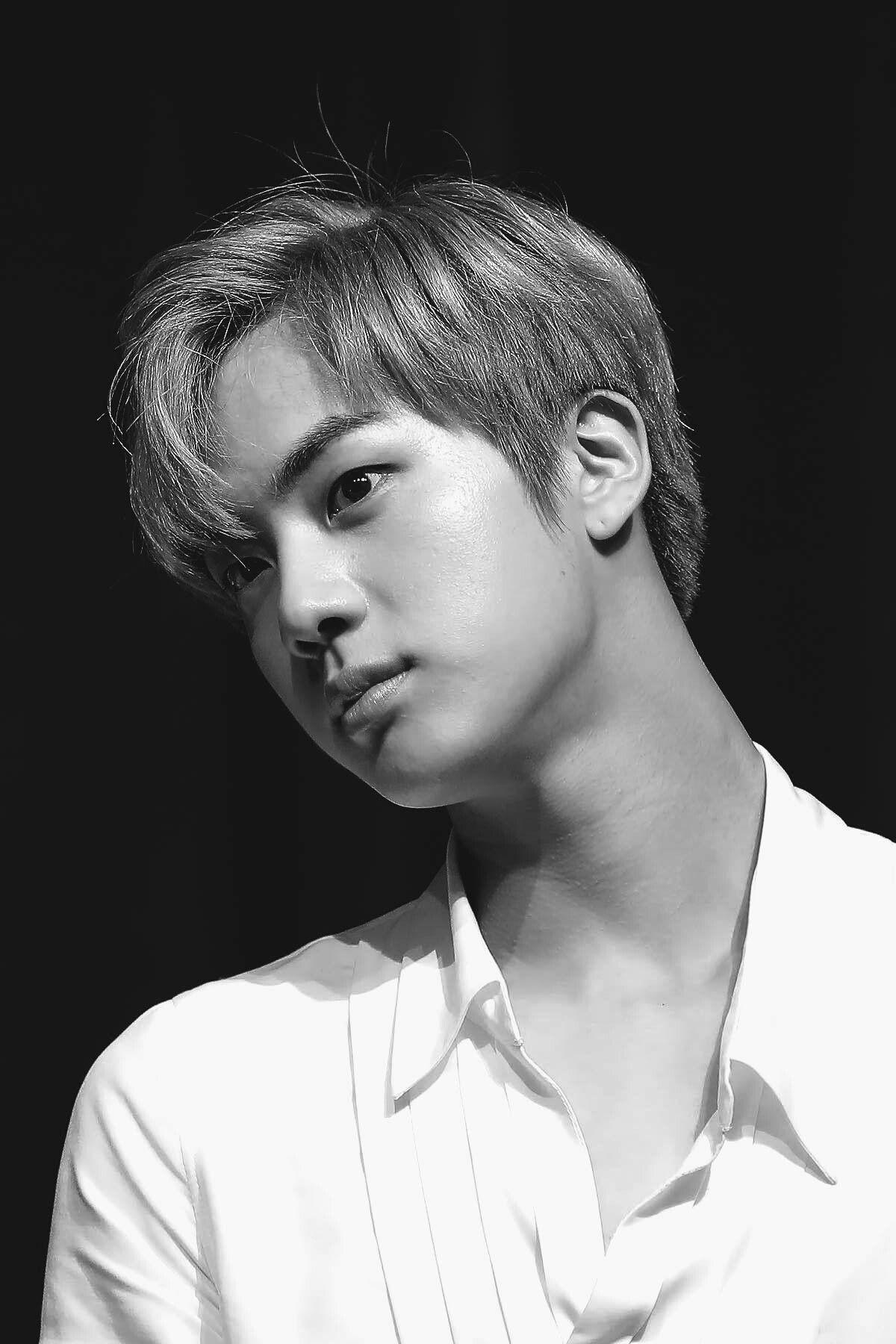 1200x1800 Black Aesthetic Wallpaper Jin
