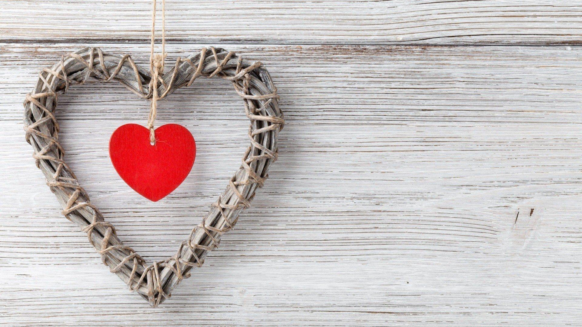 1920x1080 heart, Wood Wallpaper HD / Desktop and Mobile Background