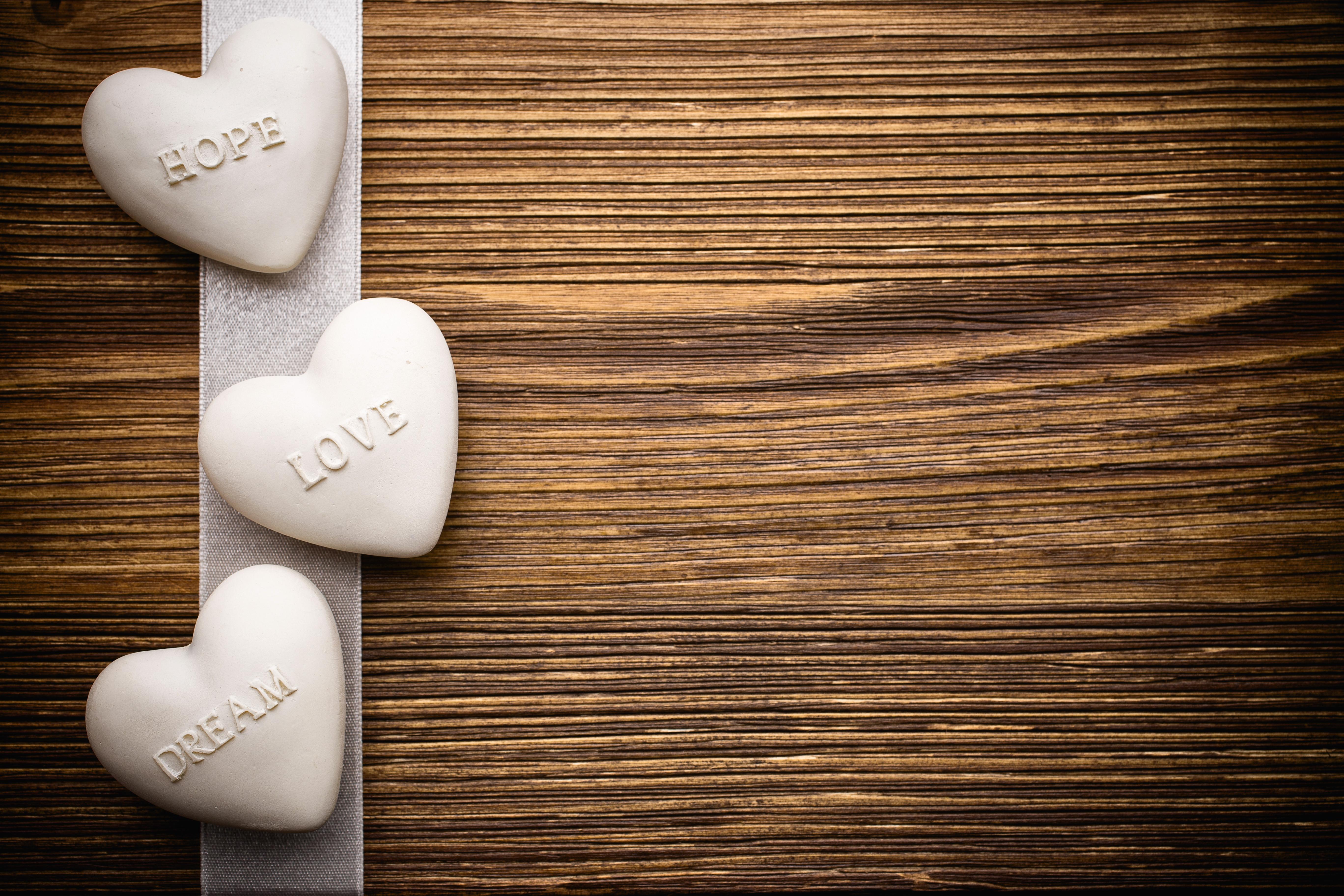 5472x3648 Wooden Background with White Stone Hearts Hope Love Dream​-Quality Image and Transparent PNG Free Clipart