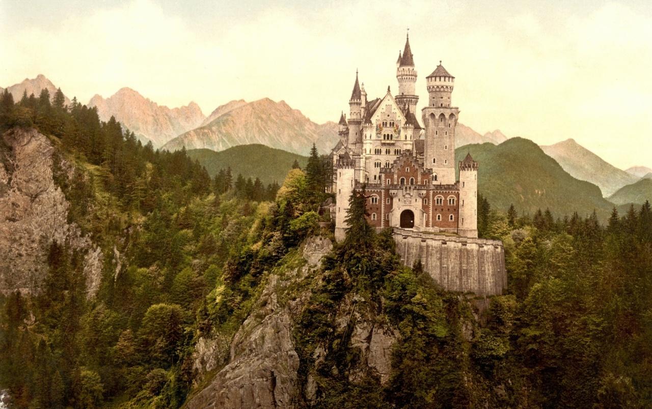 1280x804 Ancient Neuschwanstein Castle wallpaper. Ancient Neuschwanstein Castle