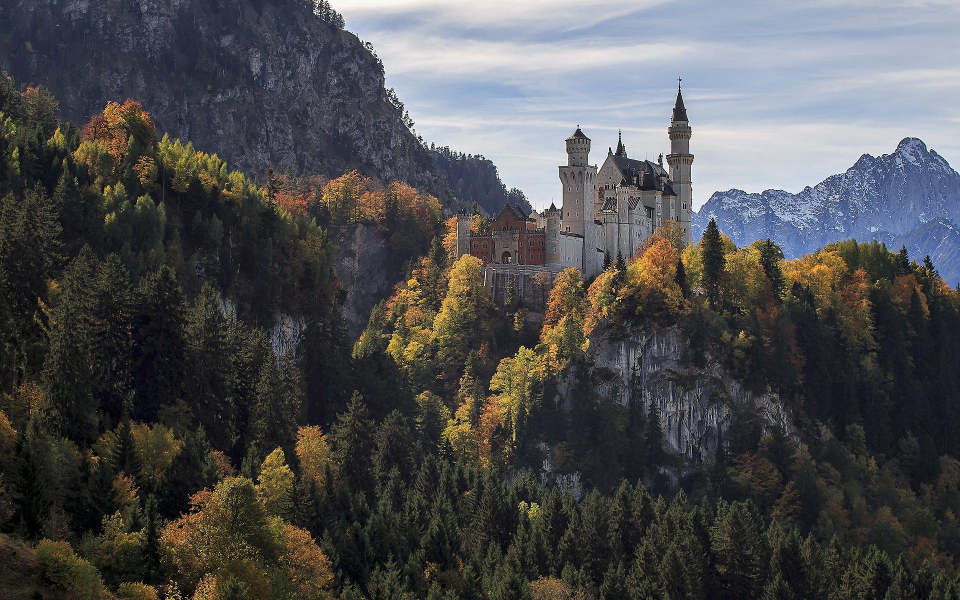 1920x1200 Neuschwanstein Castle HD Wallpaper