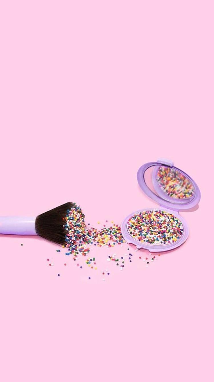 750x1334 Aesthetic Makeup Wallpaper