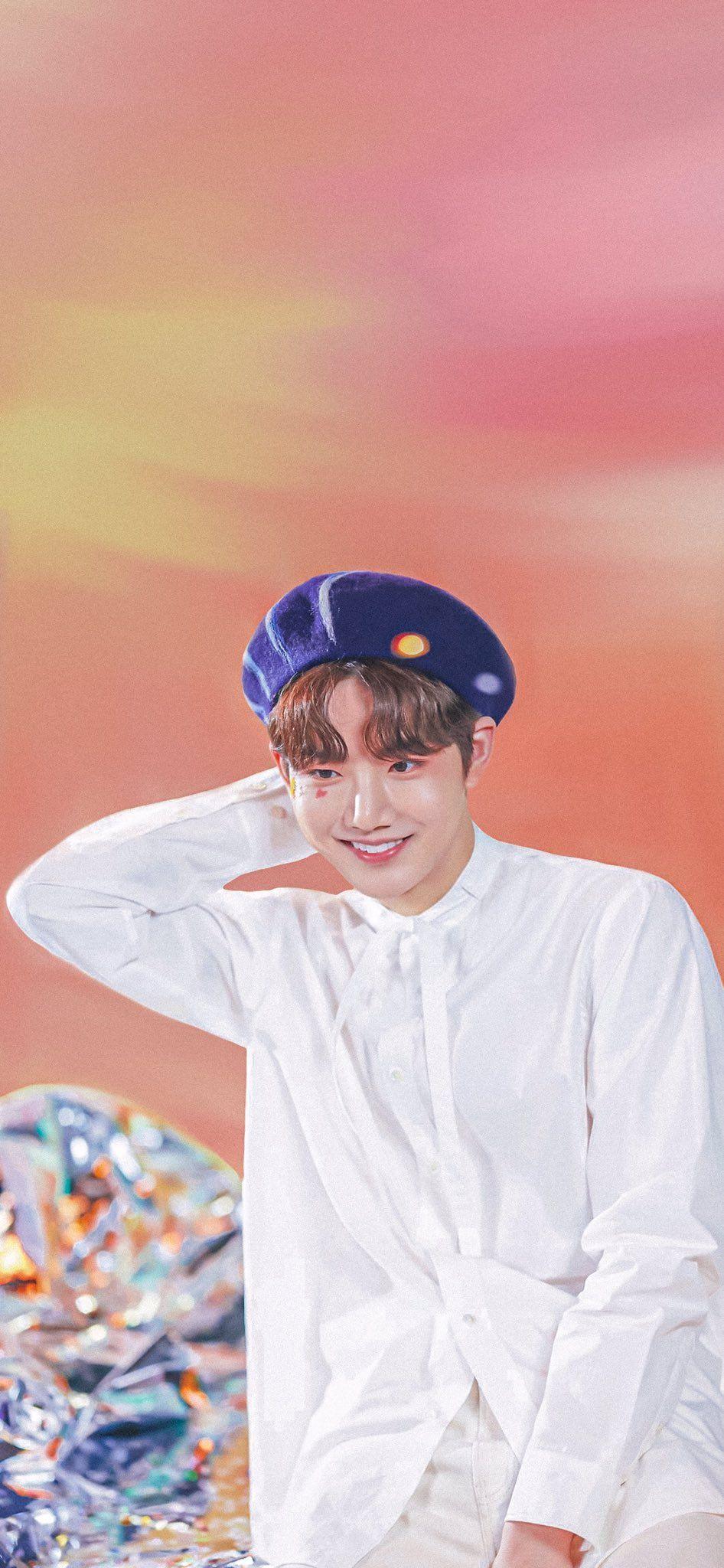 946x2048 TREASURE WALLPAPERS on Twitter. Treasures, Wallpaper, Beautiful boys