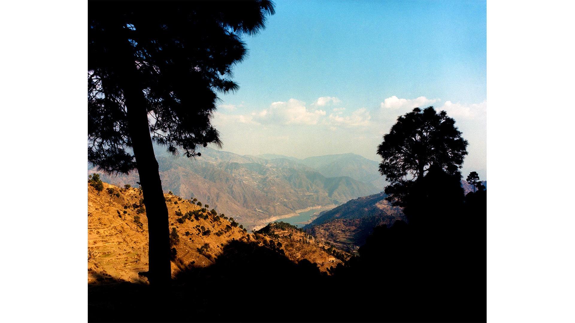 1920x1080 Ashish Shah photographs his family, and life in Dehradun. Architectural Digest India