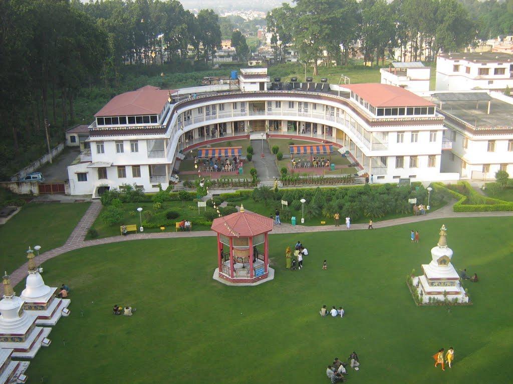 1024x768 Buddhist Temple from Pagoda, Dehradun
