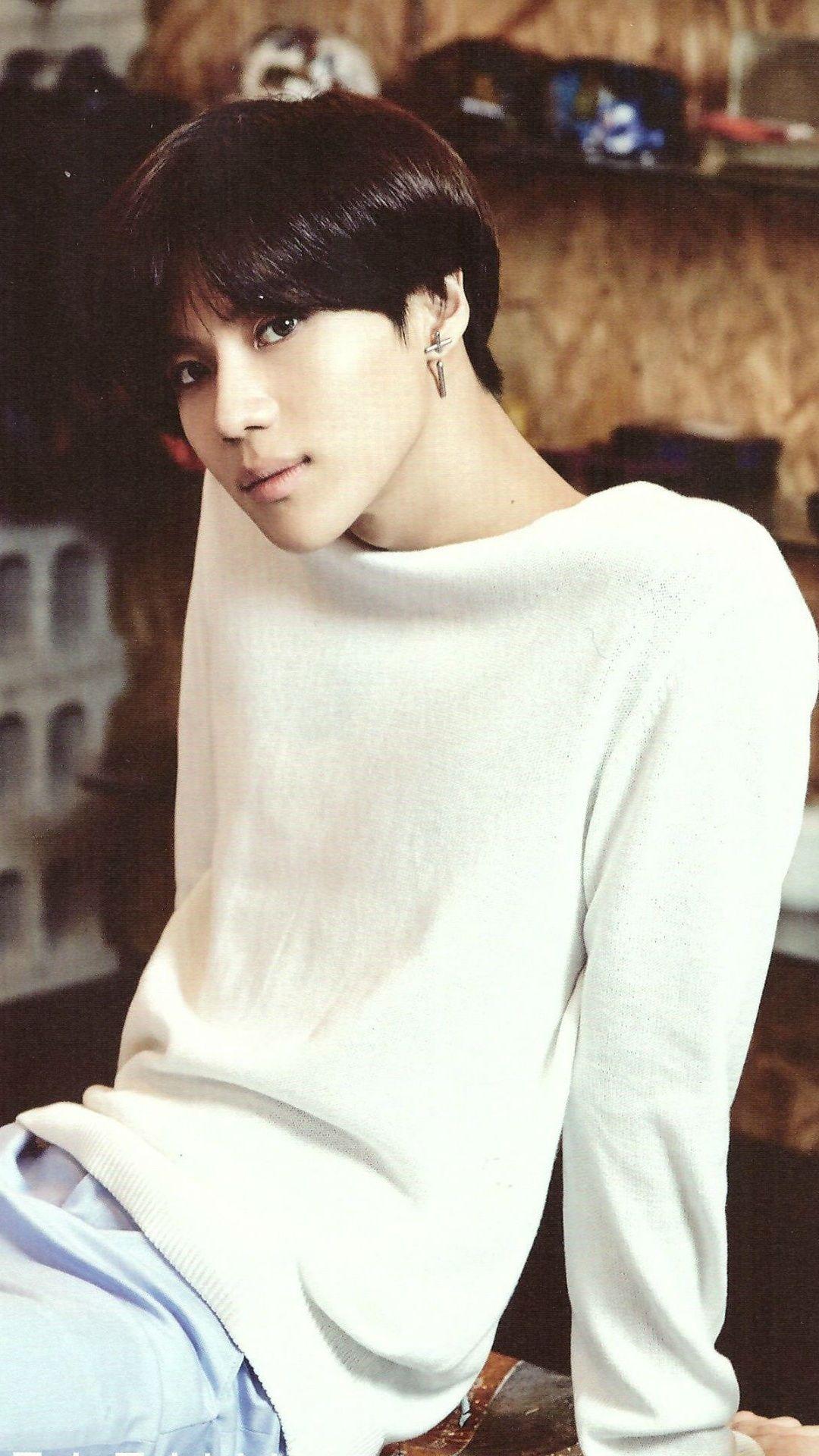 1080x1920 Download shinee taemin 1080 x 1920 Wallpaper