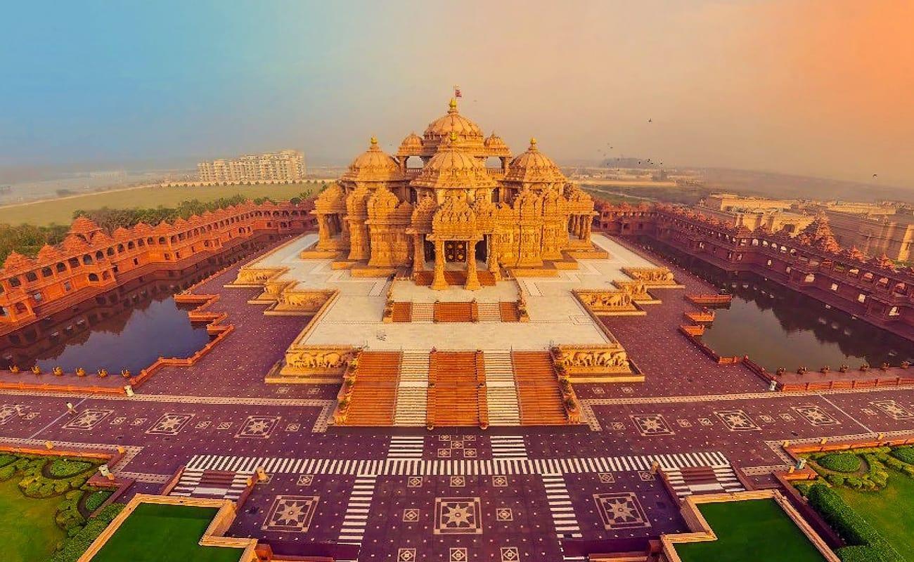 1300x800 Swaminarayan Temple Pune