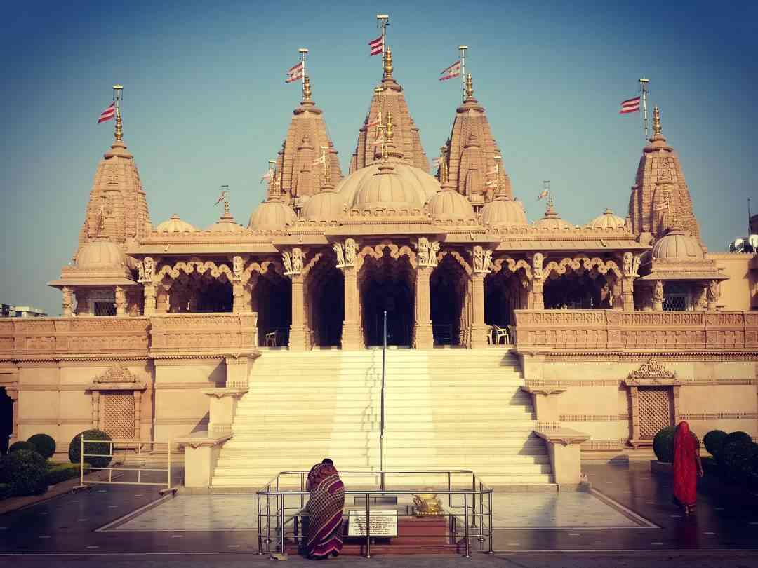 1080x810 Akshardham Temple Jaipur HD Wallpaper