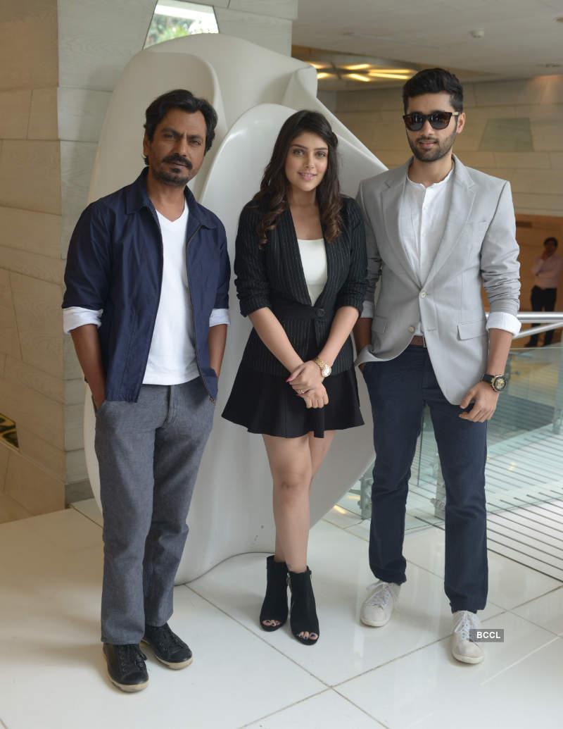 800x1035 Nawazuddin Siddiqui, Ishita Chauhan and​ Utkarsh Sharma pose together during the promotion of Bollywood film 'Genius' in Mumbai