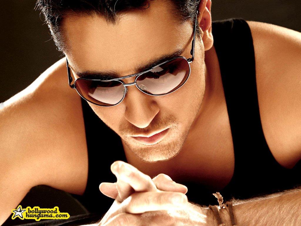1024x768 Imran Khan HD Wallpaper