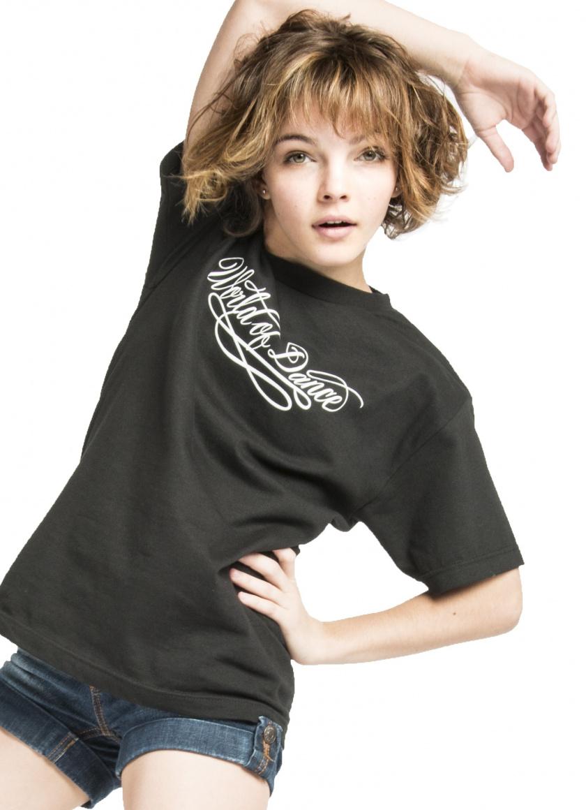 840x1160 Download Camren Bicondova, celebrity, jean shorts wallpaper, 840x iPhone iPhone 4S, iPod touch